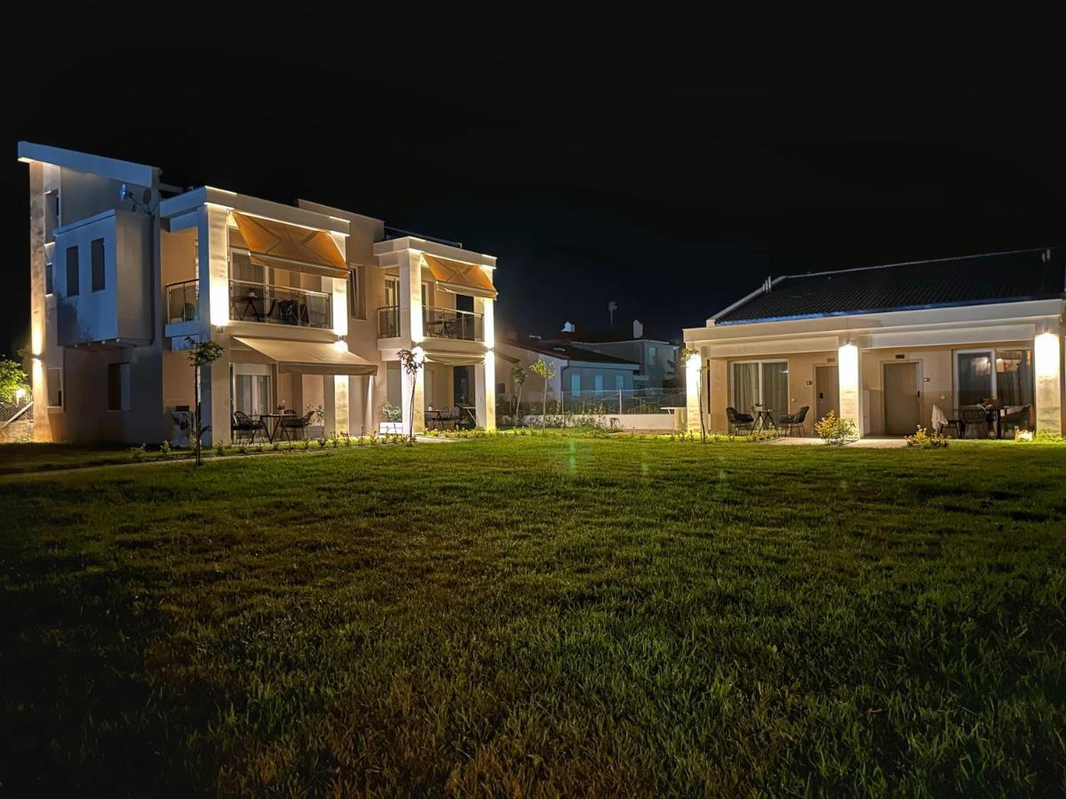 Bianco Mare Studios-Apartments Kalyves Polygyrou Exterior foto