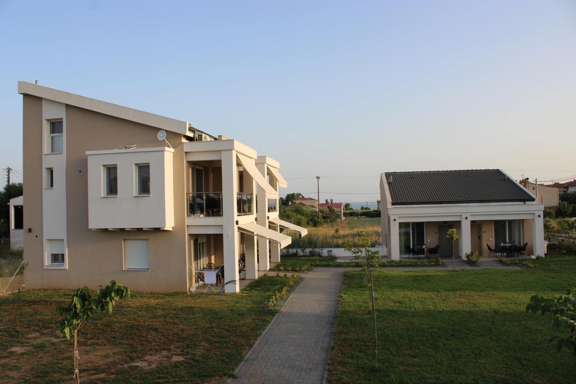 Bianco Mare Studios-Apartments Kalyves Polygyrou Exterior foto